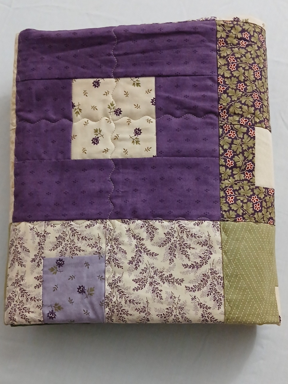 Homemade Botanical Quilt - Picture 16 of 16
